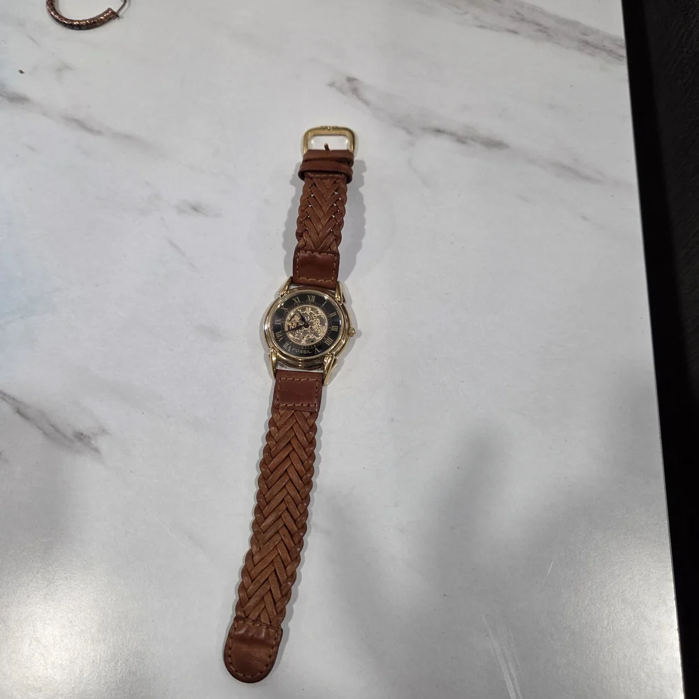 FOSSIL - UNISEX - SKELETON WATCH W/ GENUINE LEATHER BAND - QUARTZ ANALOG SK-4928 - Picture 6 of 8